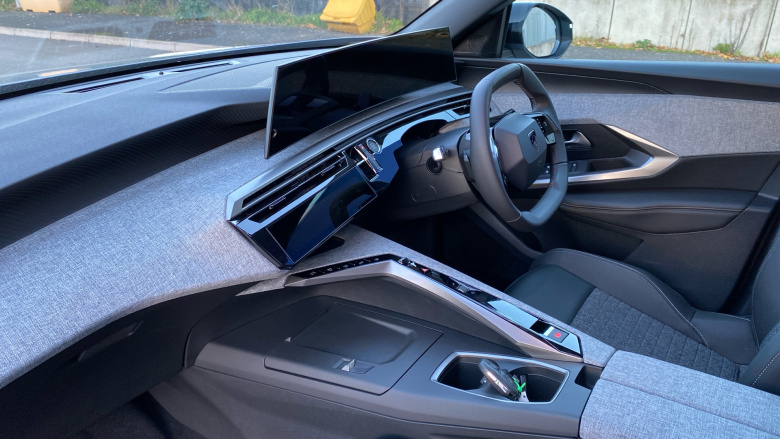 Peugeot 5008 157kW Allure 73kWh 5dr Auto Electric Estate